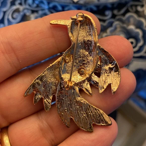 New Colorful Hummingbird Brooch - Picture 3 of 4